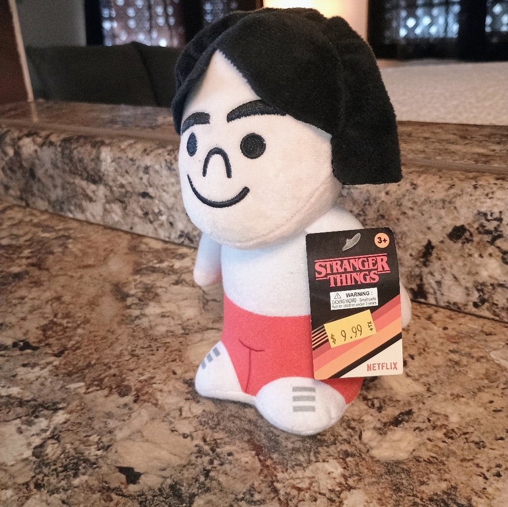 Netflix Stranger Things Mike Wheeler Plush New With Tags 8 In - Picture 5 of 5